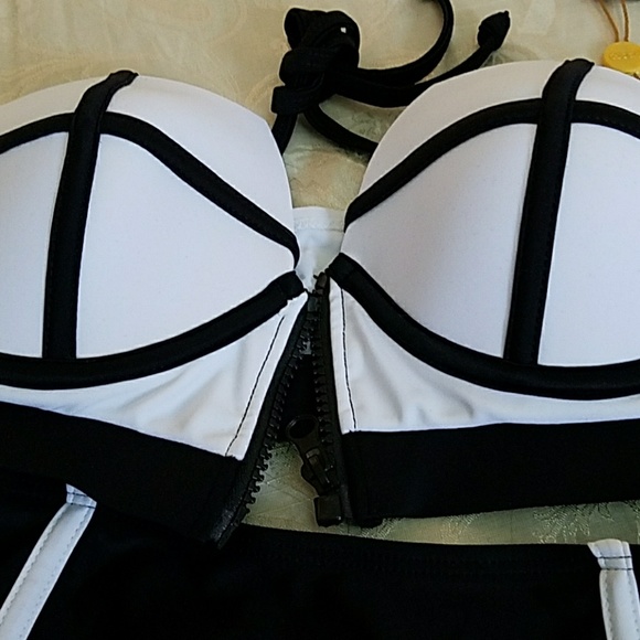 $80⬇☇Flash Sale⚡1 left! B&W Push-up 2pc Swimsuit - Picture 6 of 6